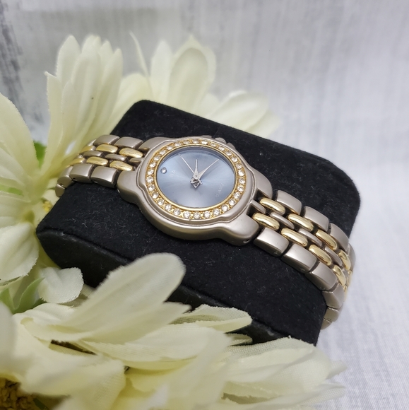 Vintage RA Blue Pearl Face Quartz Watch